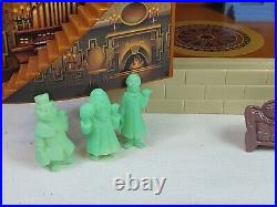 DISNEY HAUNTED MANSION MONORAIL SET LIGHTS SOUNDS 100% ACCESSORIES RARE! With BOX