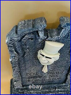 DISNEY HAUNTED MANSION TOMBSTONE HITCHHIKING GHOST PHINEAS Big Figurine Statue