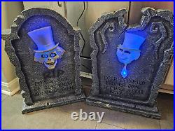 DISNEY Haunted Mansion Tombstone Headstone 2 Light up Ghost Halloween Outdoor
