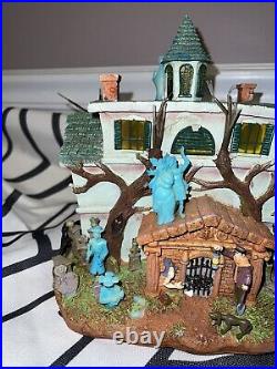 DISNEY STORE HAUNTED MANSION HOUSE & GRAVEYARD FIGURINE STATUES not tested read