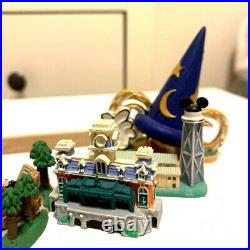 Diorama figure Miniature Big Thunder Mountain Tower of teller haunted Mansion