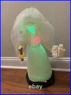 Disney 999 Happy Haunts Haunted Mansion Light Up Bride RARE 18-24 Tall