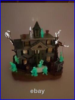 Disney HAUNTED MANSION Hitchhiking Ghosts with Fiber Optic Lights In Box