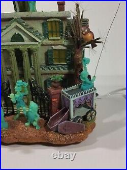 Disney Haunted Mansion Hitchhiking Ghosts Hatbox Light Up House Fiber Optic