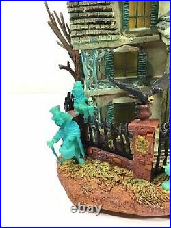 Disney Haunted Mansion Hitchhiking Ghosts Hatbox Light Up House Fiber Optic