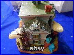 Disney Haunted Mansion Hitchhiking Ghosts Hatbox Light Up House Fiber Optic NEW