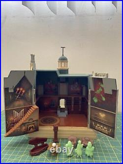 Disney Haunted Mansion Light up Playset WithSound Hitchhiking Ghosts /Incomplete