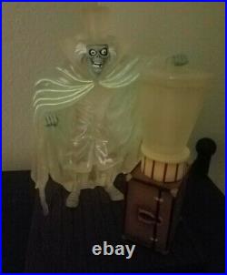 Disney Haunted mansion Hatbox ghost Figurine Limited edition 40th Anniversary
