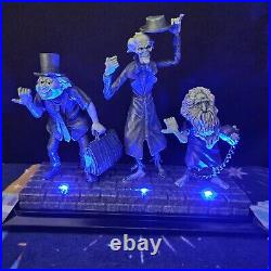 Disney Parks Haunted Mansion Hitchhiking Ghosts LED Light Up Figure Statue Gus