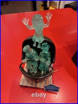 Disney Parks Jim Shore Haunted Mansion Hitchhiking Ghosts Doom Buggy Figurine