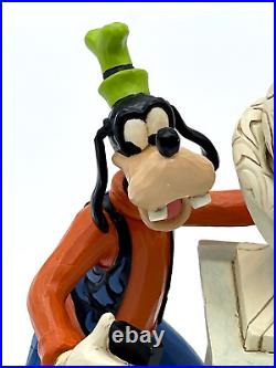 Disney Parks Jim Shore WDW 50th Anniversary Goofy Haunted Mansion Figurine 2022
