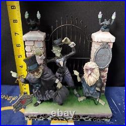 Disney Parks Traditions Jim Shore Figure Haunted Mansion Hitchhiking Ghosts