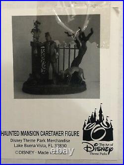 Disney The Haunted Mansion Caretaker Figure Costa Alavezos Statue Figurine RARE