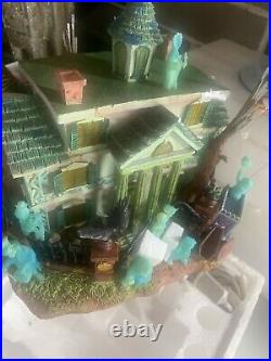 Disney haunted mansion light up house hitchhiking ghost fiber optic Brand New
