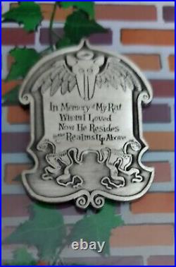 Disneyland The Haunted Mansion Pet Cemetary Pewter Signs Pin Set LE