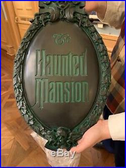 Haunted Mansion Disney ParksDisneyland Sign Prop Limited Edition Very Rate Heavy