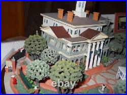 NEW Disneyland Haunted Mansion Miniature Replica Olzewsi