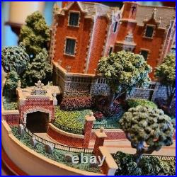 READ Comments Disney Park Olszewski Haunted Mansion Miniature Model & 3 Scenes
