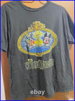 Vintage Disney World Haunted Mansion Shirt LARGE Watch For Hitchhiking Ghosts