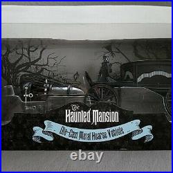 Walt Disney World Haunted Mansion Cool Black Hearse Die Cast Ghost Carriage NEW